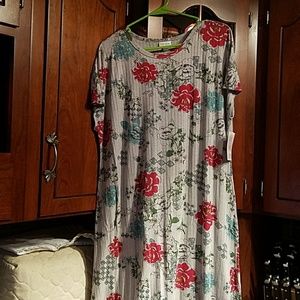 Lularoe large Maria BNWT
